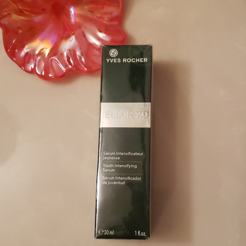 Yves Rocher Skin Serum Elixir 7.9 Botantical Facial Treatment Full Size NWT